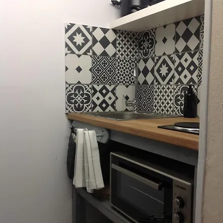 아파트 αλώνια 마크리니차